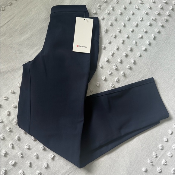 Lululemon Trousers - Picture 1 of 2